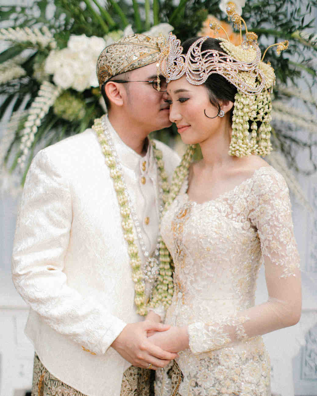 Sundanese Wedding Dress